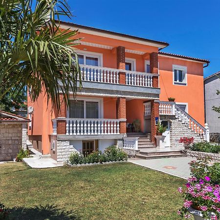 2 Bedroom Lovely Apartment In Labin Labin  Exterior foto